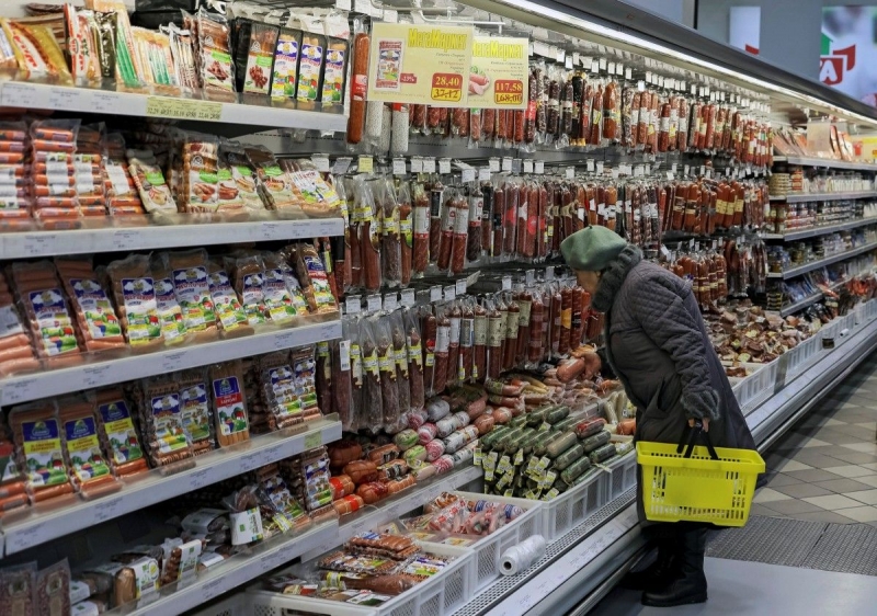 В Украине взлетели тарифы и цены на продукты: что подорожало больше всего