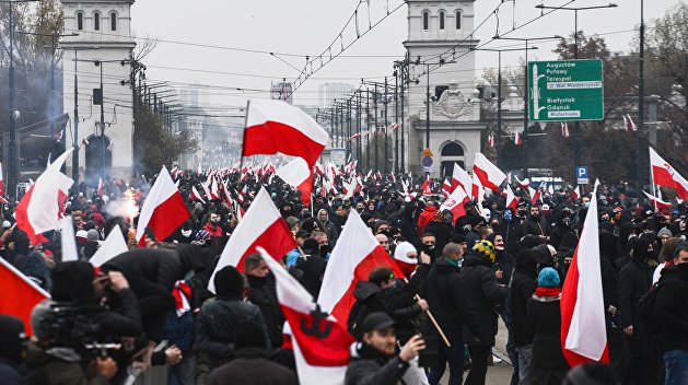 Польский эксперт рассказал, почему внешняя политика Венгрии лучше внешней политики Варшавы