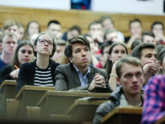 Названы причины аннулирования Госдепом тысяч студенческих виз