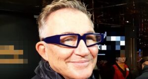 Скандал в театре: Дмитрий Дибров накричал на журналистку из-за вопроса о любовницах