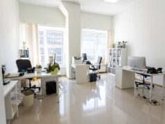 Владельцы компаний покидают дешевые офисы, но переезжать в дорогие не спешат