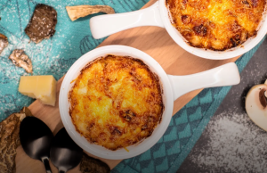 Жульен с грибами и курицей: популярность и особенности рецепта