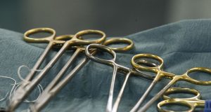 Врачи вернули пациентке возможность вертеть головой