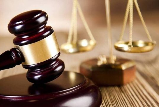 Нераскаявшуюся основательницу секс-культа осудили за эксплуатацию женщин